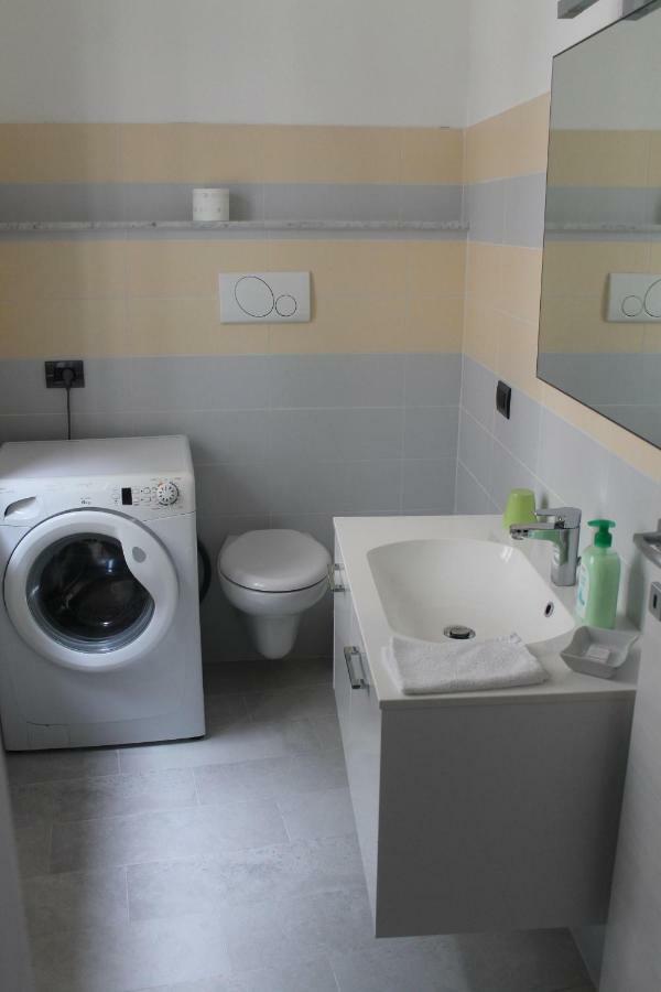 Casa Stefania Apartment Mandello del Lario Ngoại thất bức ảnh