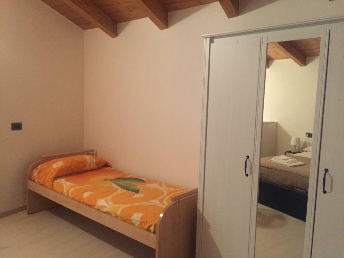 Casa Stefania Apartment Mandello del Lario Ngoại thất bức ảnh